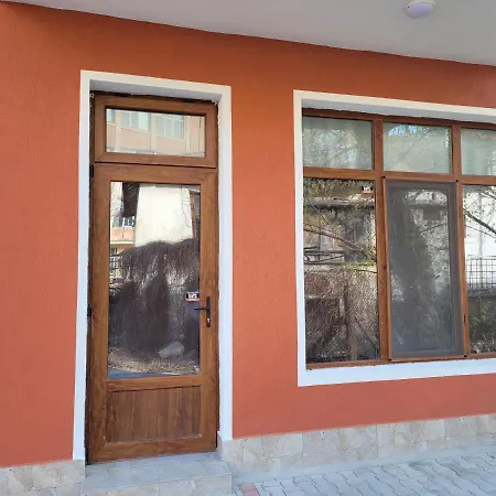 Appartamento китанови- за гости